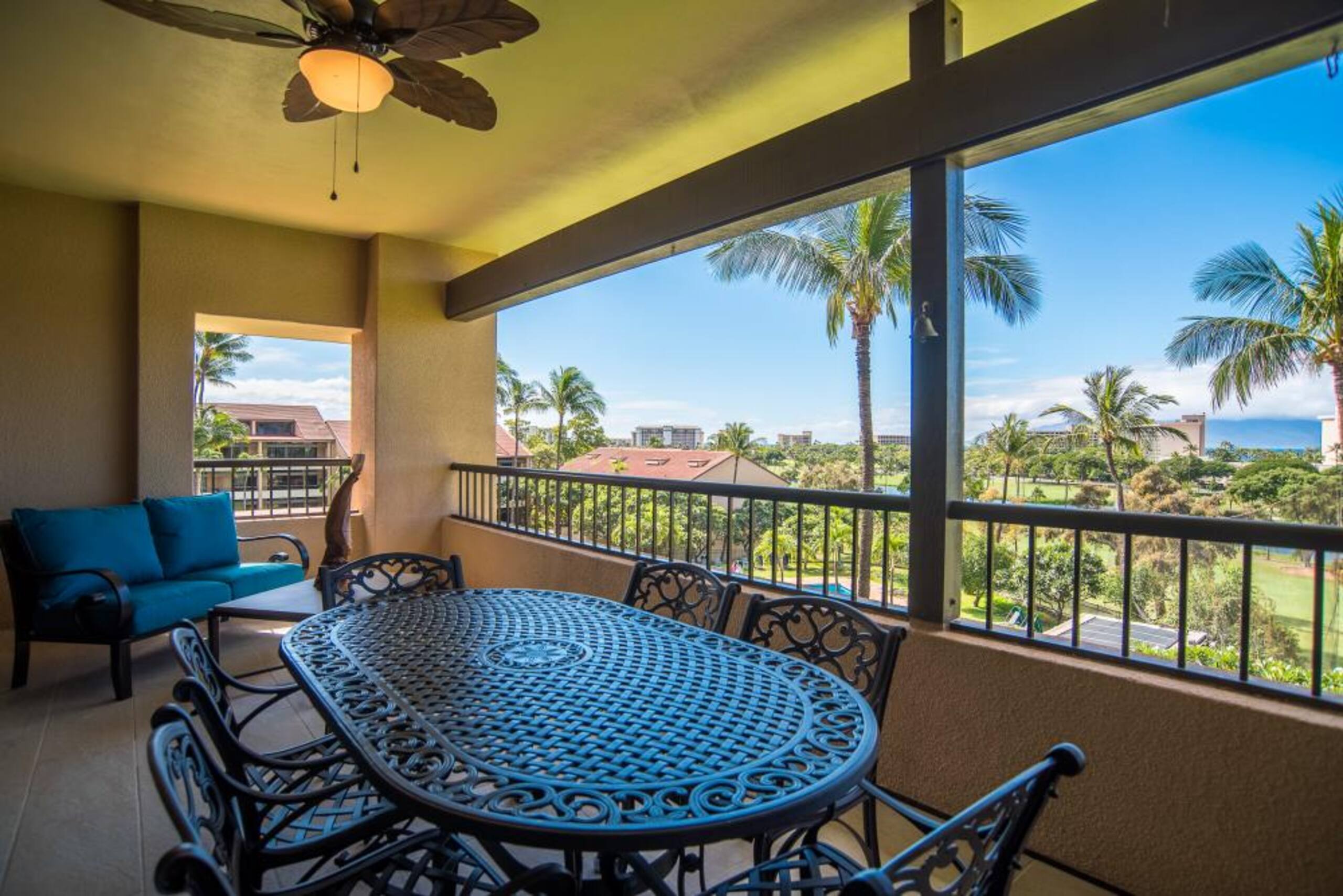 Condo in Lahaina · ★4.88 · 2 bedrooms · 3 beds · 2 private baths - Image 15