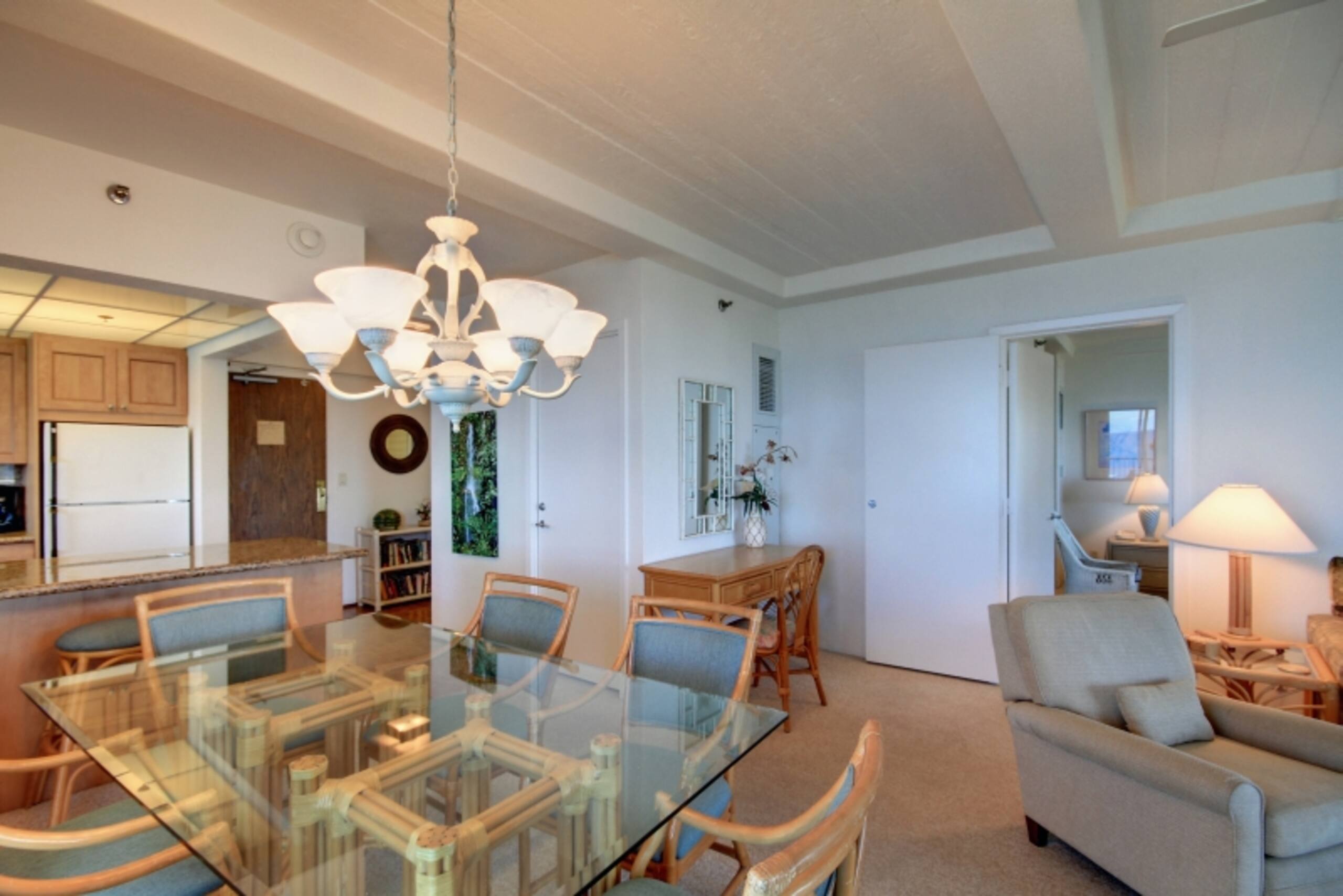 Condo in Lahaina · ★4.67 · 1 bedroom · 2 beds · 2 baths - Image 13