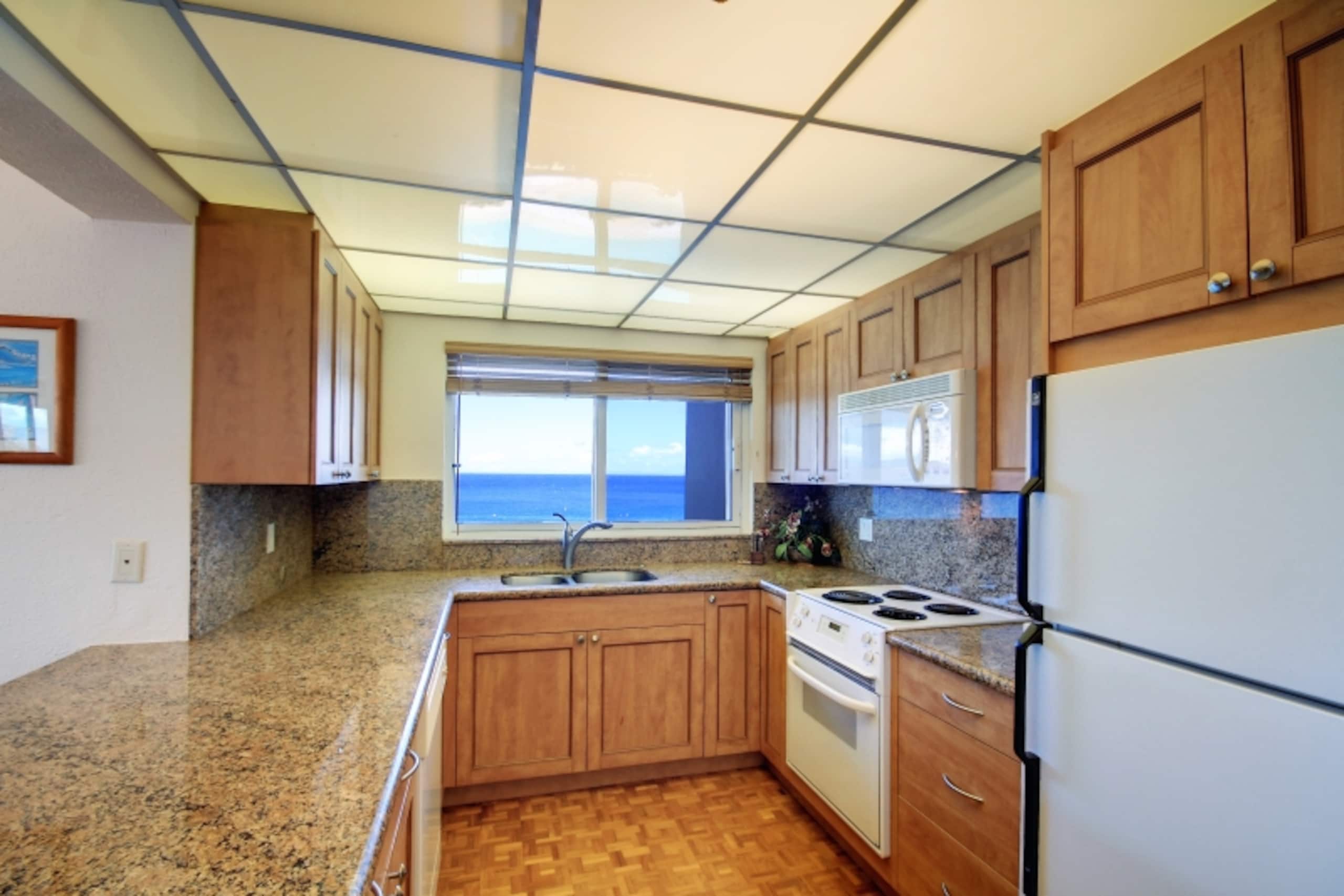Condo in Lahaina · ★4.67 · 1 bedroom · 2 beds · 2 baths - Image 10