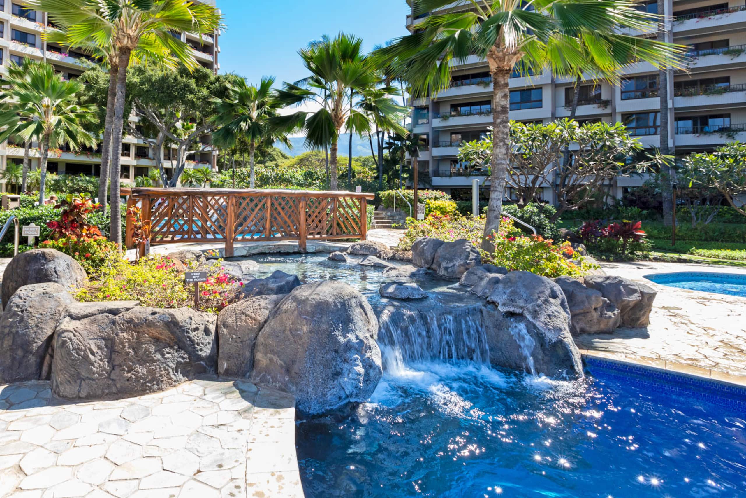Condo in Lahaina · ★4.93 · 2 bedrooms · 3 beds · 2 baths - Image 30