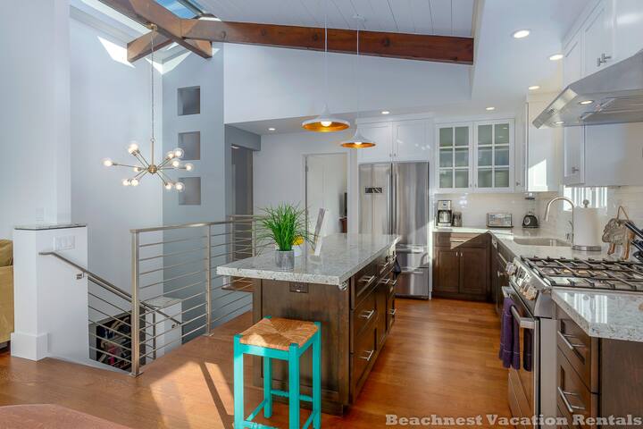 Seacliff Beach Home gallery image 3