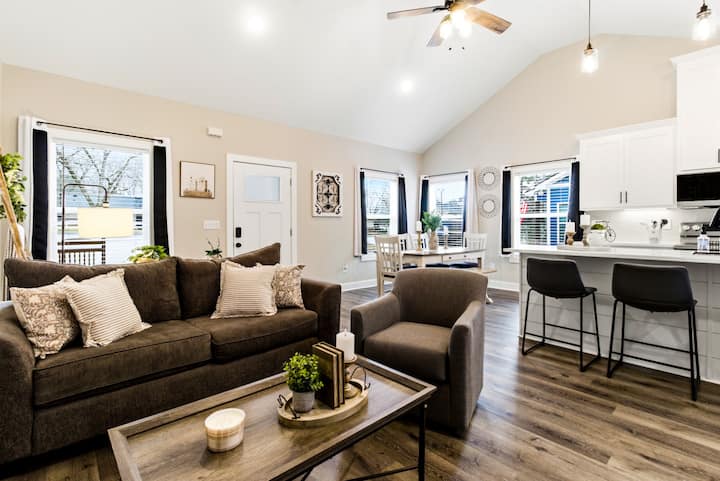 Stylish New Home Near Downtown Pine Mountain - Wild Animal Safari - Pine Mountain, Georgia