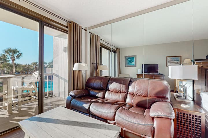 Peaceful Studio Bayview 2nd-floor | Balcony - フォート・ウォルトン・ビーチ, FL