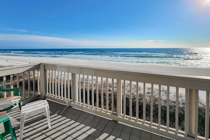 Bright 2br Gulffront | Pool | Balcony | W/d - Rosemary Beach, FL