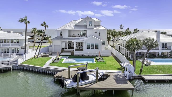 Luxury In Key Allegro!  Bay,pool,canal! Seethesea! - Rockport, TX