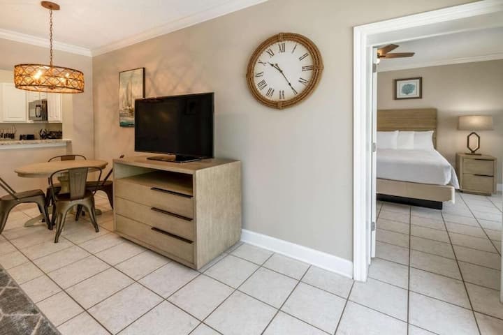 Orange Beach Resort | 1br Ocean | Sand Nearby - Orange Beach, AL