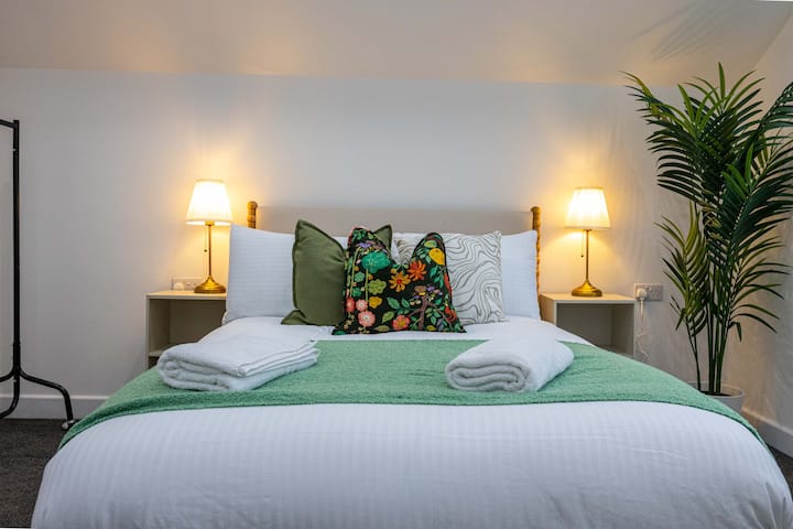 The Knutsford Loft | Central & Stylish Stay - Knutsford