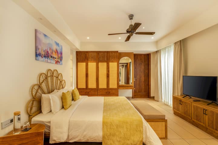 Bedroom 2 image 2