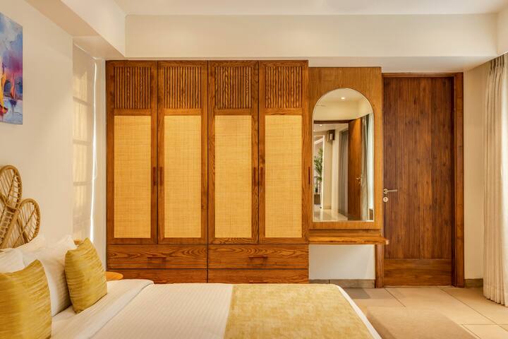 Bedroom 2 image 3