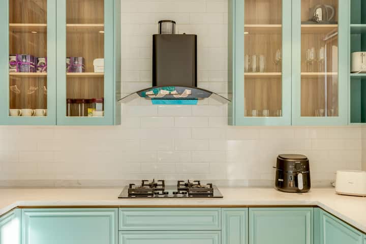 Full kitchen image 4