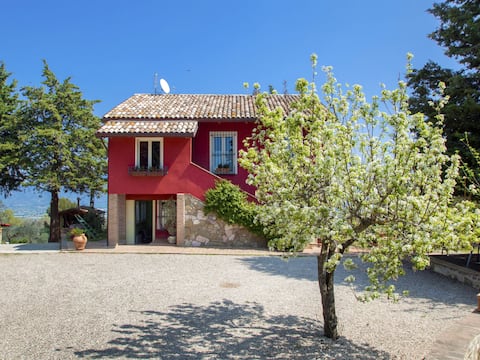 La Casetta di Chiara Farmhouse by Interhome