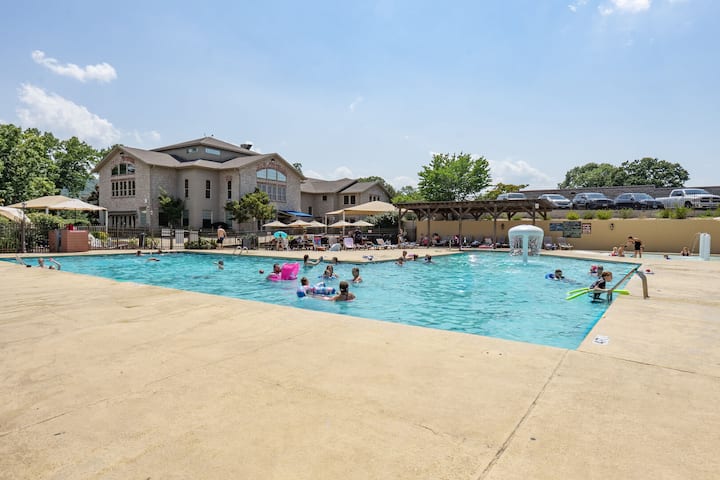 3 King Bedroom Pointe Royale Condo | Pr 55-5 - Branson, MO
