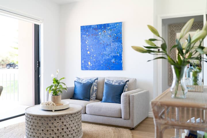 Beachside - Coastal Apartment Cottesloe - Cottesloe Beach, Western Australia