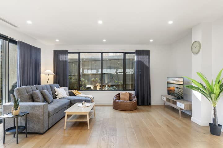 Ultimate Box Hill 3br Townhouse Near Everything - Box Hill
