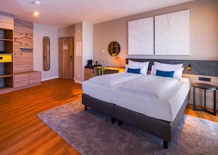 Jr Suite | Wyndham Munich | Fair Getaway - Munich