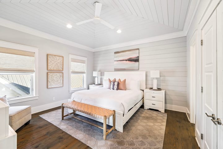 Ghorofa ya 3 - King Guest Suite