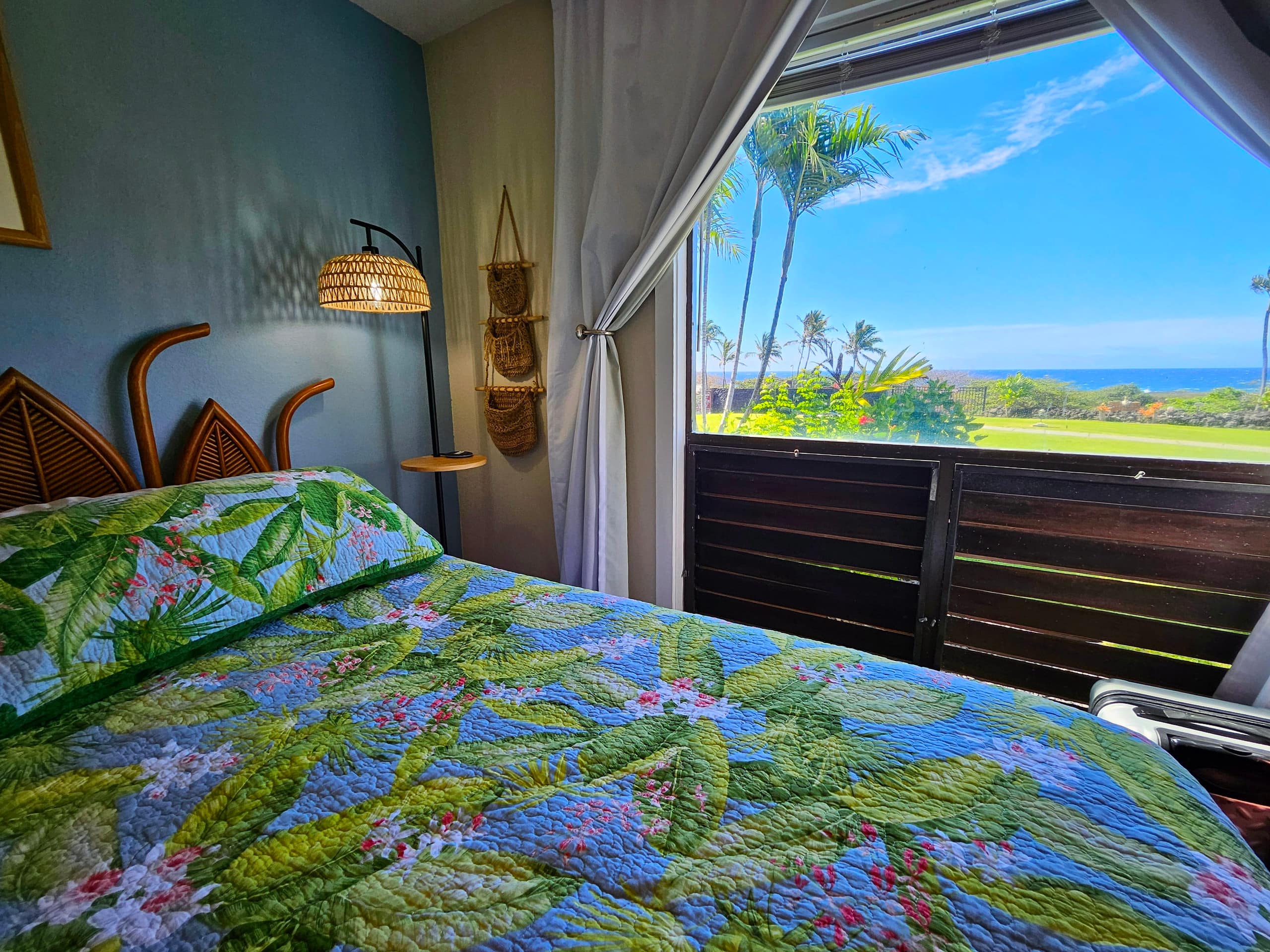 Condo in Pahala · ★4.65 · Studio · 2 beds · 1 private bath - Image 3