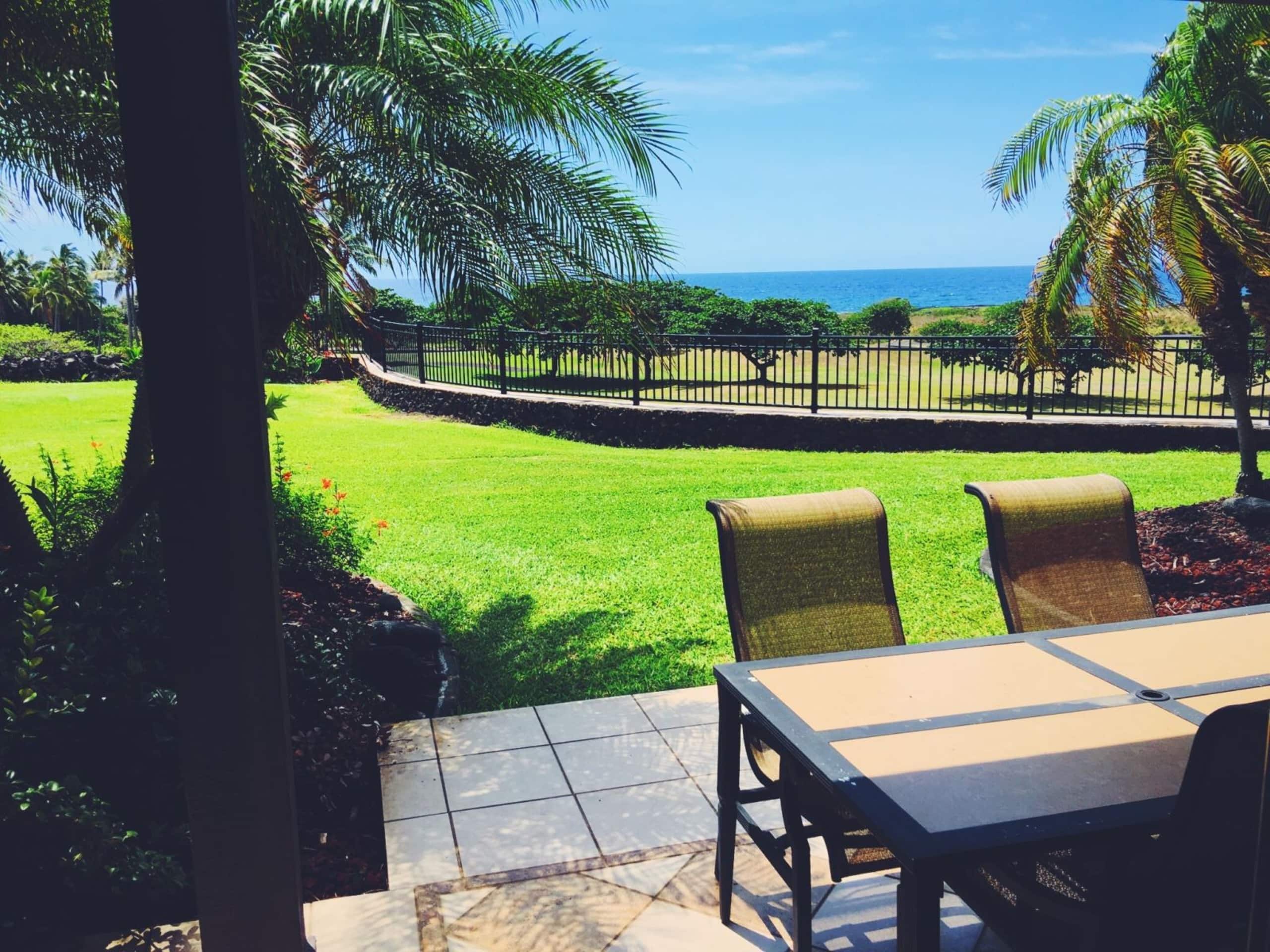 16 2 bed/2 bath Two Story Condo with Stunning Oce - Main photo