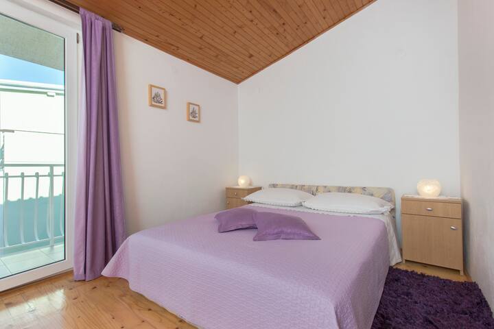 Bedroom 2, Surface: 15 m²