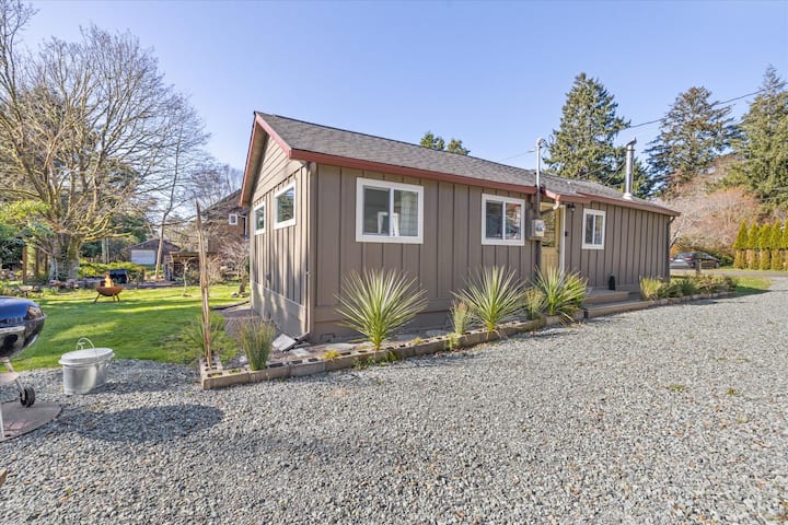 Single-level Rockaway Coastal Retreat With Bbq! - Rockaway Beach, OR