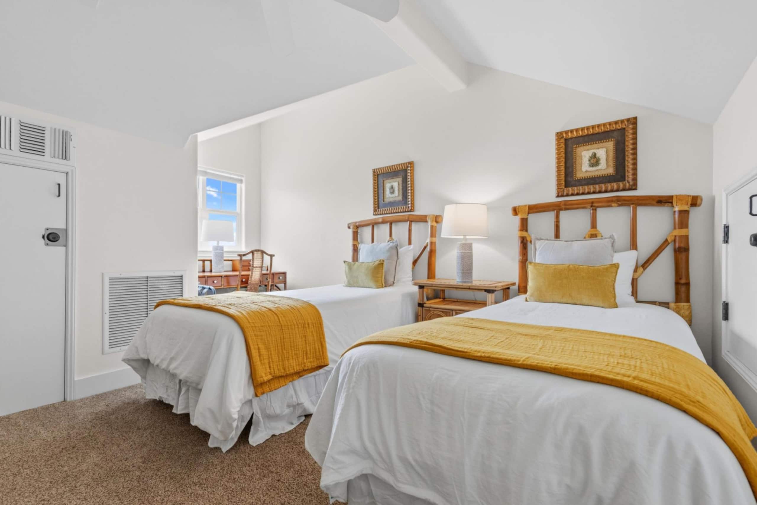 Condo in Waikoloa Beach Resort · ★5.0 · 2 bedrooms · 5 beds · 2.5 private baths - Image 24