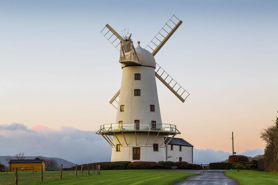 Llancayo Windmill est une autre de nos propriétés inhabituelles. Rester dans un véritable moulin à vent situé à Monmouthshire — photo 1