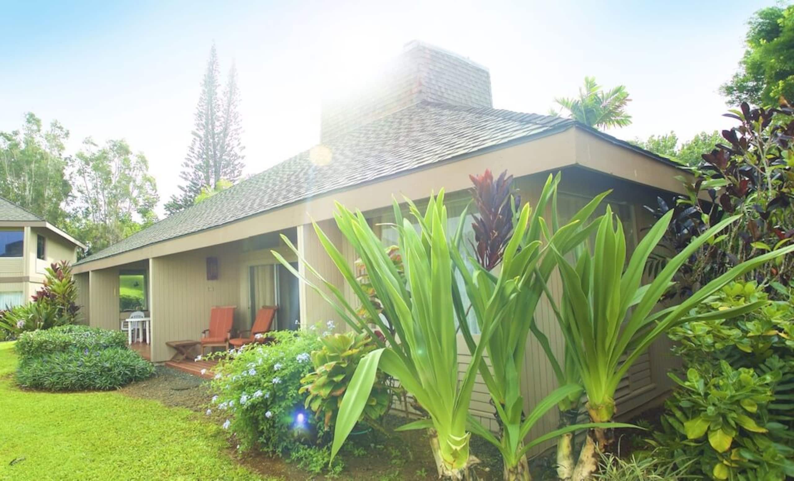 Townhouse in Princeville · ★4.91 · 2 bedrooms · 2 beds · 2 baths - Image 19