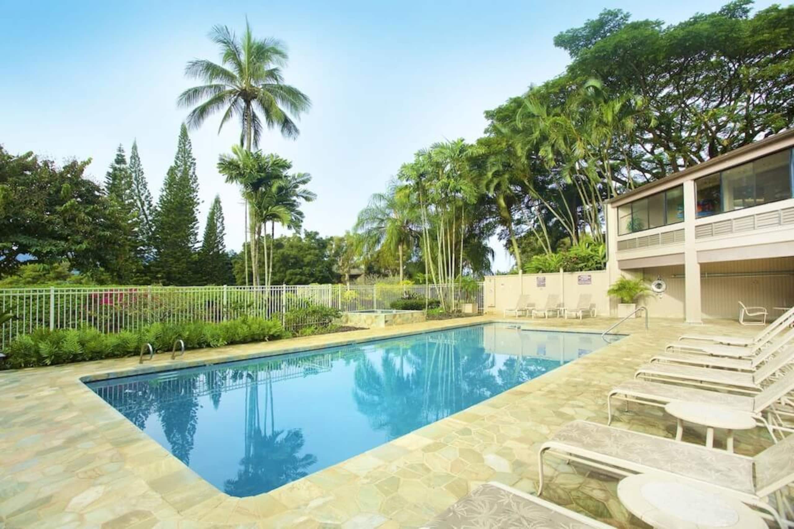 Townhouse in Princeville · ★4.91 · 2 bedrooms · 2 beds · 2 baths - Image 20