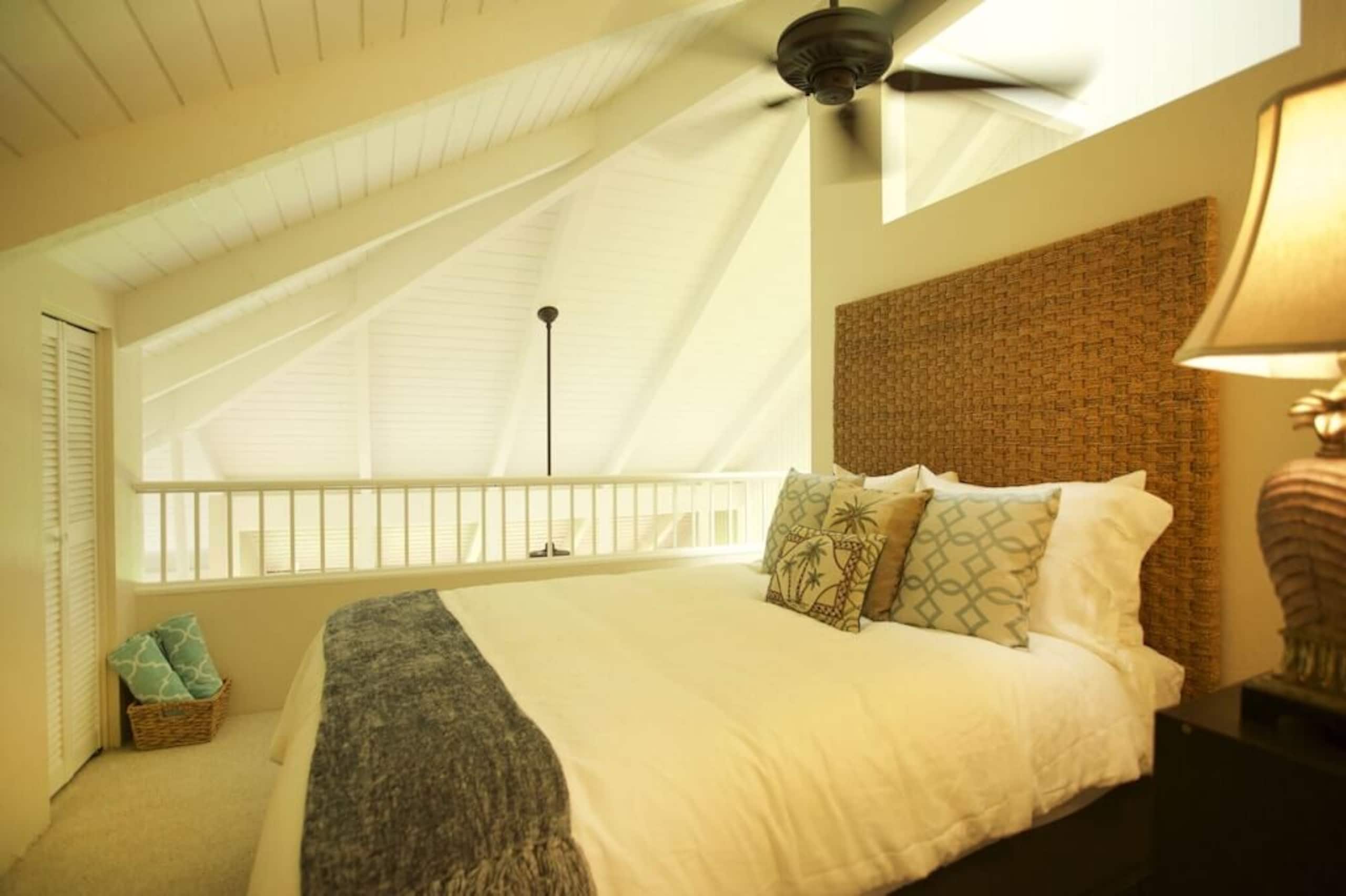 Townhouse in Princeville · ★4.91 · 2 bedrooms · 2 beds · 2 baths - Image 11