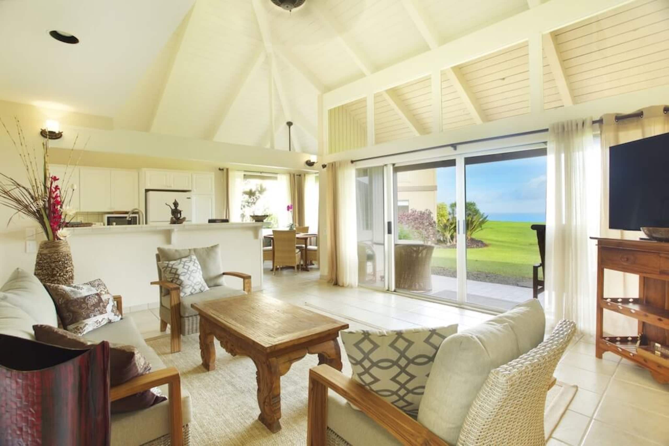 Townhouse in Princeville · ★4.91 · 2 bedrooms · 2 beds · 2 baths - Image 1