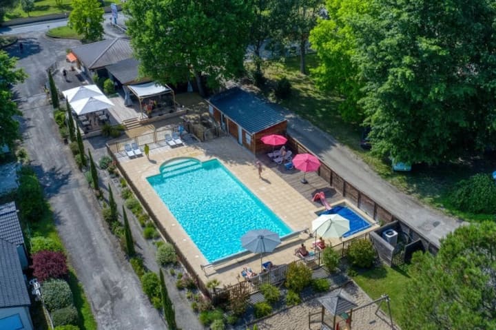 Zecamping 3* Mobil Home 22m² Piscine - Groléjac