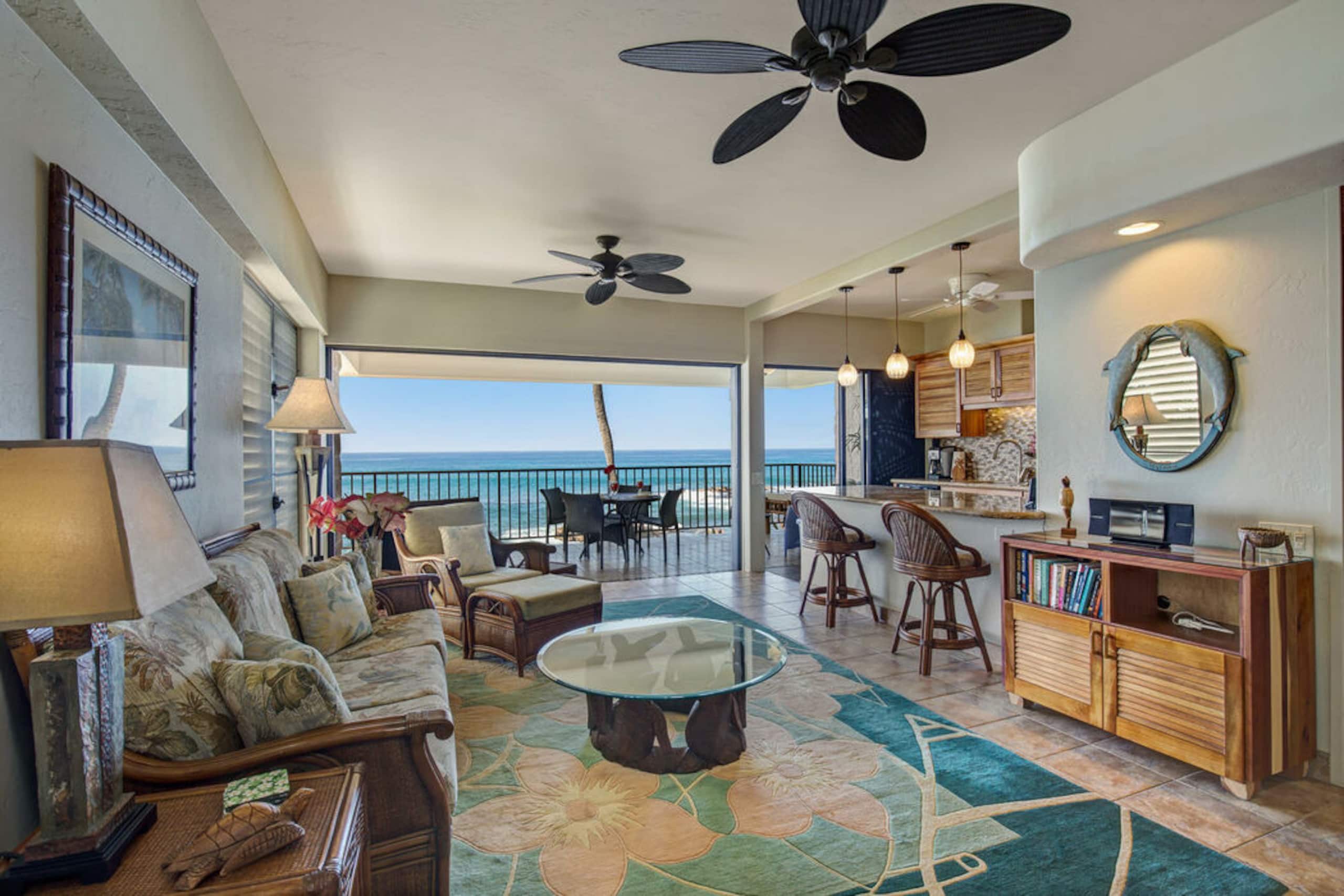 Condo in Kailua-Kona · ★4.67 · 2 bedrooms · 2 beds · 2 baths - Image 31