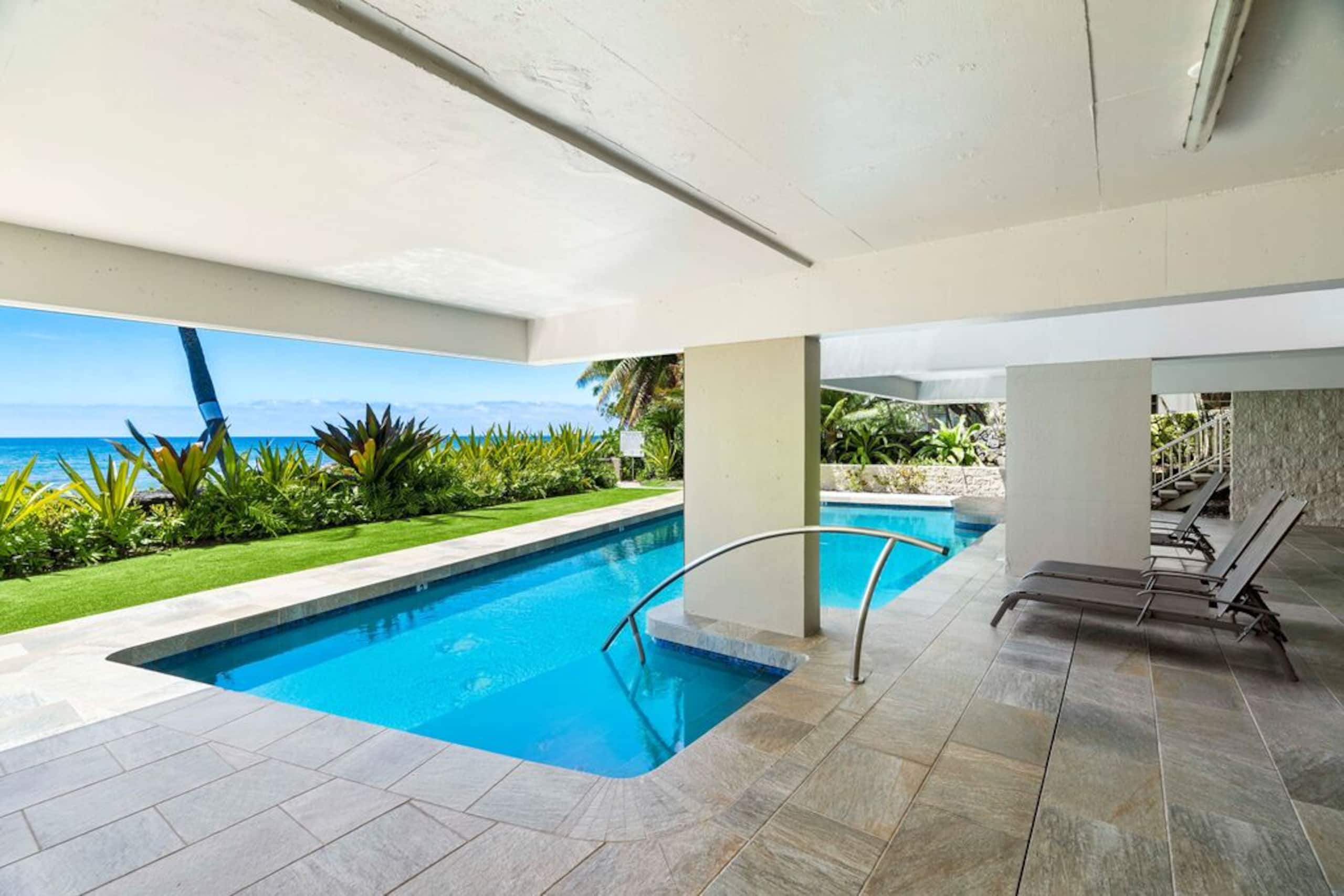 Condo in Kailua-Kona · ★4.67 · 2 bedrooms · 2 beds · 2 baths - Image 25