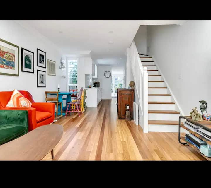 Bright Vibrant Erskineville Newtown Home - Camperdown
