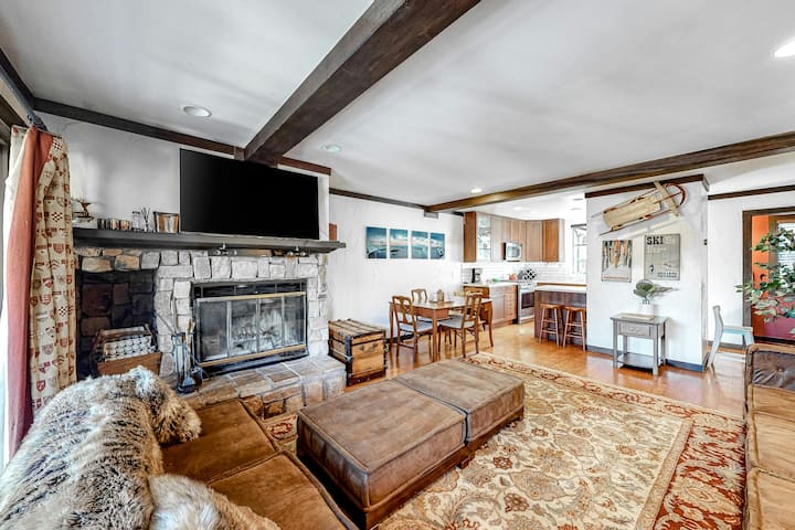 Ski 4br With Amazing Mountain Views & Fireplace - Lake Tahoe