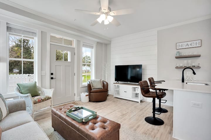 Suites On Brown - Loggerhead Suite - Bald Head Island, NC