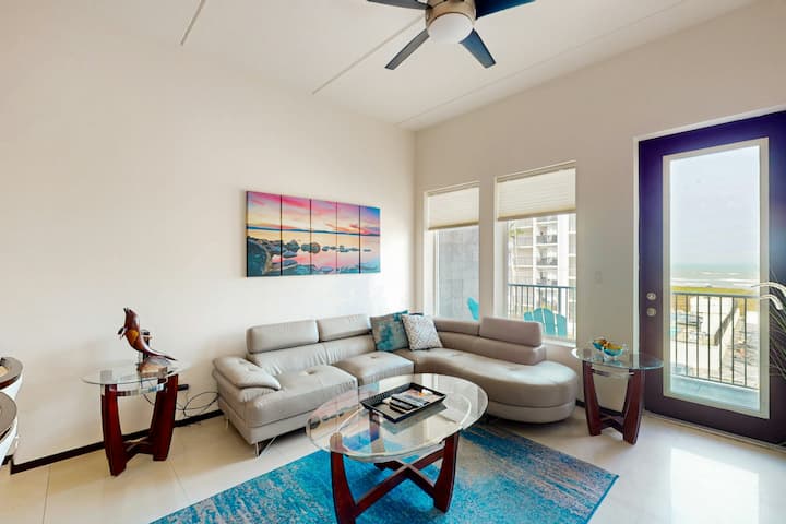 3br Beach Condo With Ocean View, Private Balcony - South Padre Island