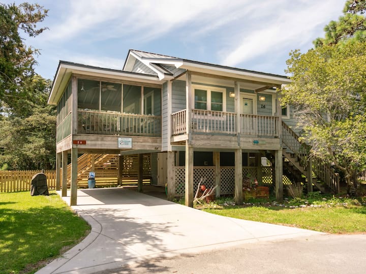 Sv15: Blue Crab - Ocracoke, NC