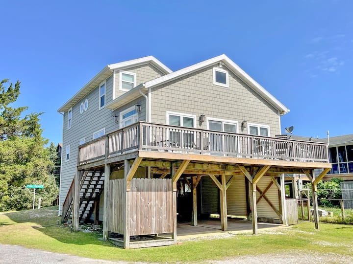 Ut28: Bluebird Day Too - Ocracoke, NC