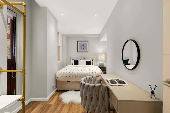 غرفة النوم 1