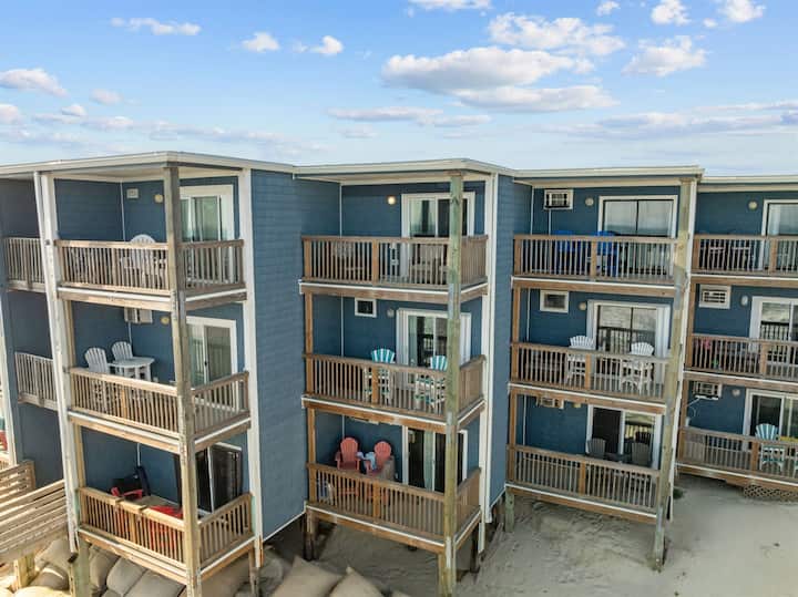 Beach, Please! Oceanfront, Balcony & Sunrise Views - North Topsail Beach, NC