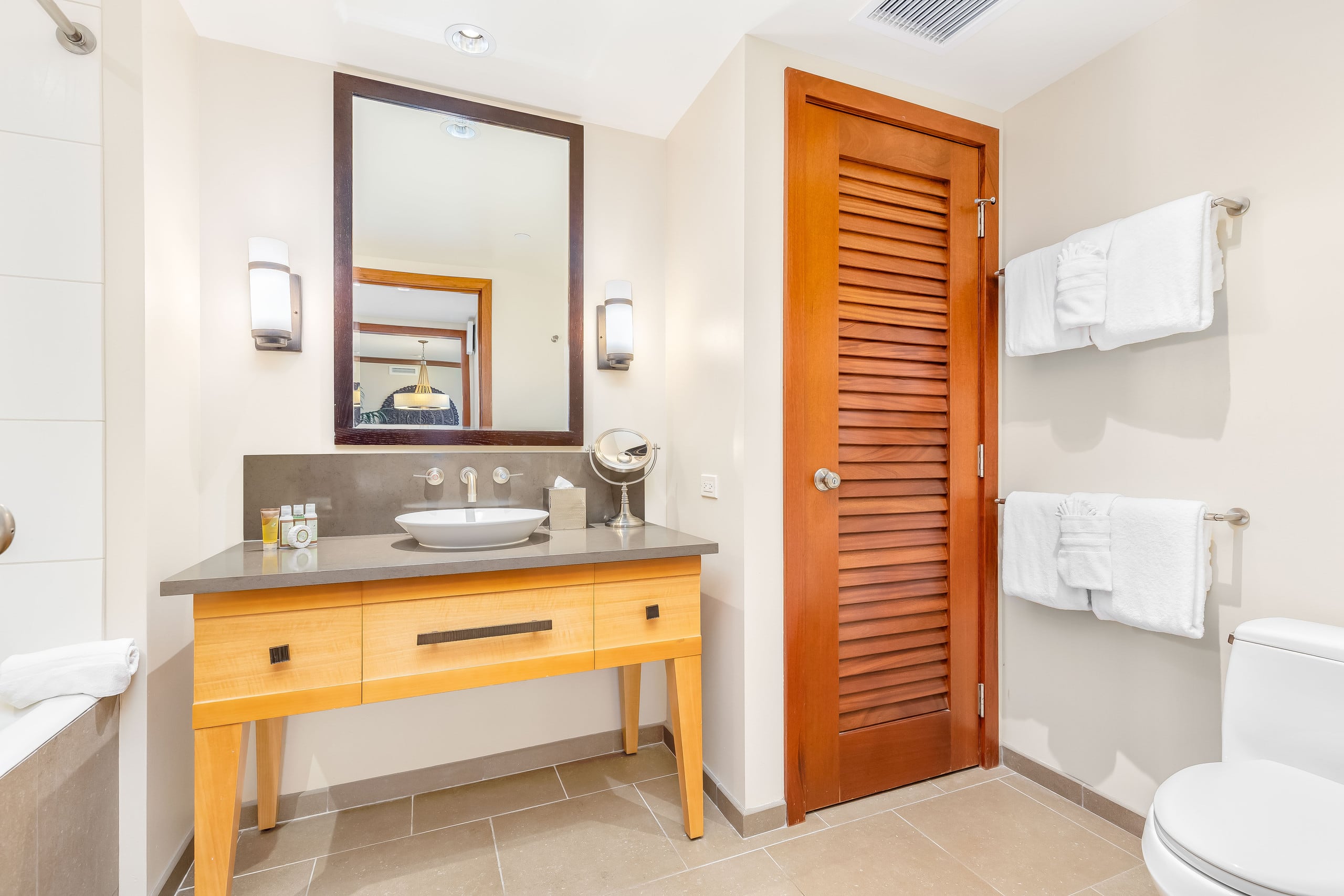 Beach Villas Oceanfront Resort at Ko Olina w/Unobs - Image 29