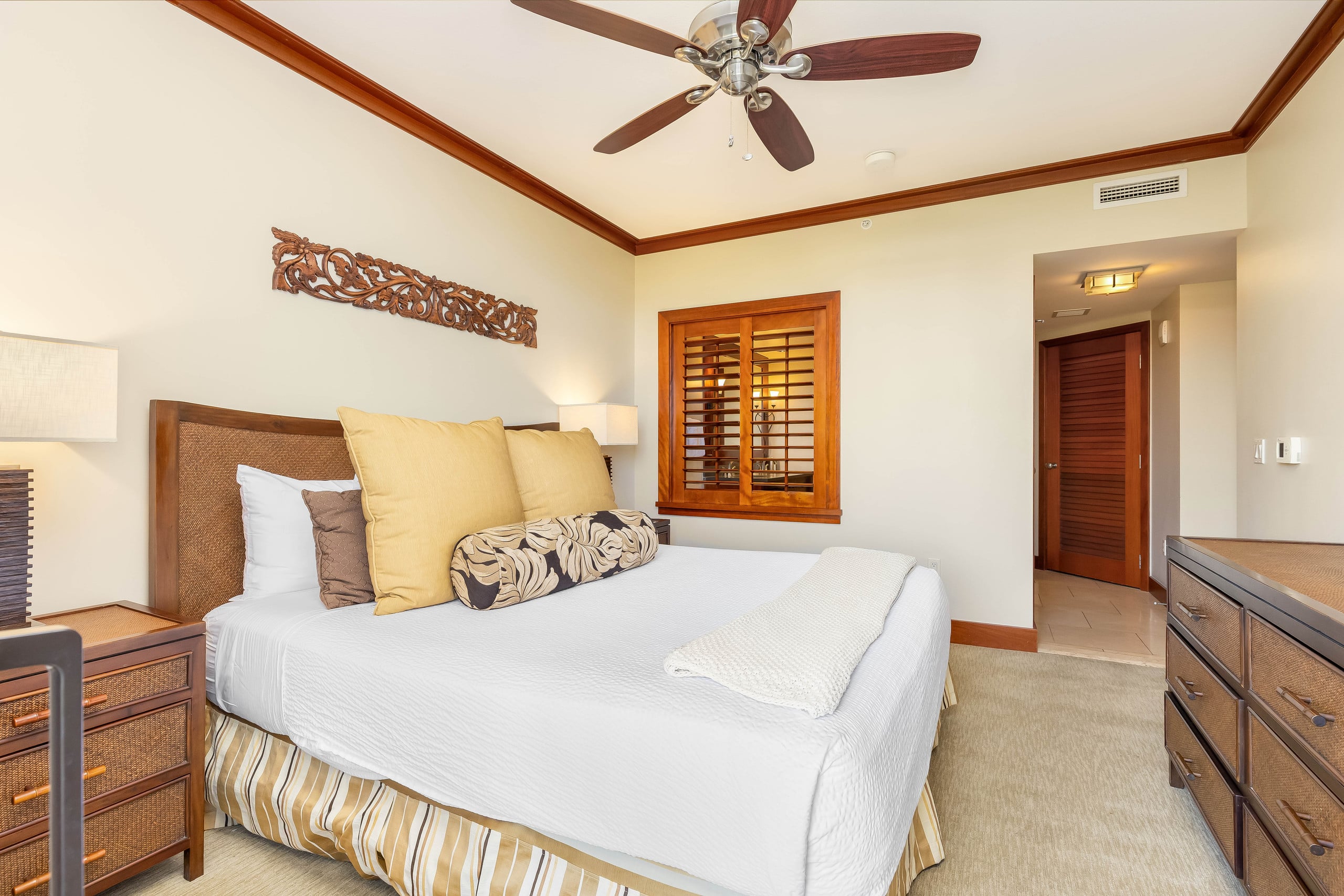 Beach Villas Oceanfront Resort at Ko Olina w/Unobs - Image 19