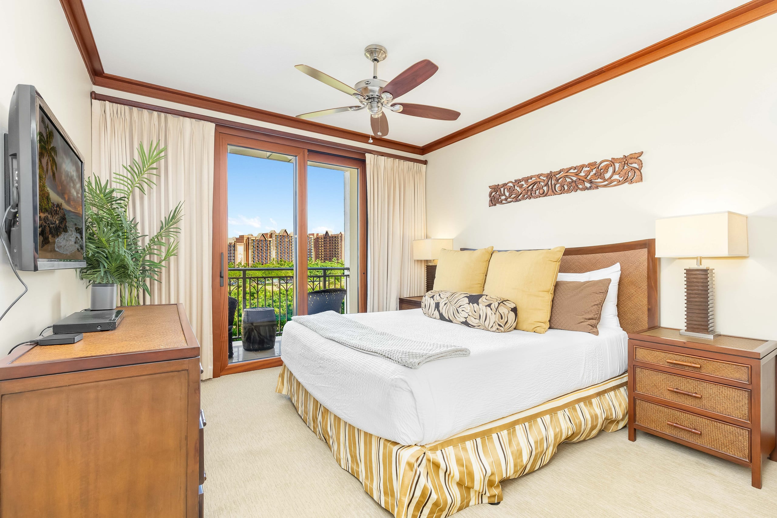 Beach Villas Oceanfront Resort at Ko Olina w/Unobs - Image 17