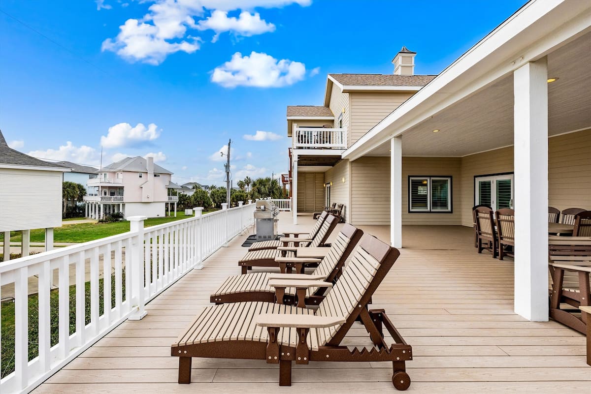 270 degree deck