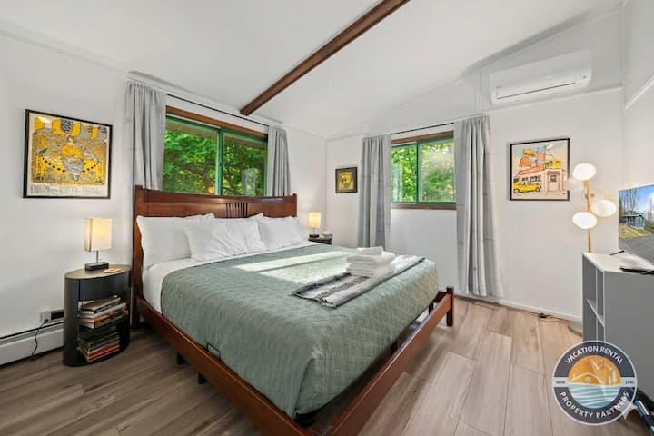 Pet-friendly Lake Como Retreat 2br - Lake Geneva, WI