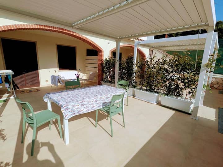 Trilocale Oliva Goelba A 600 M Dalle Calanchiole - Capoliveri