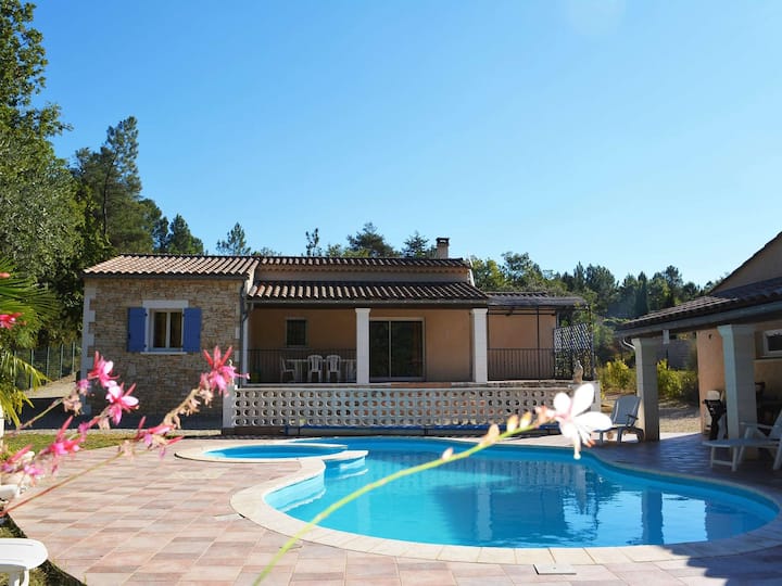 Villa Climatisée Avec Piscine, Animaux Admis - Barjac