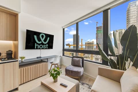 Popular Airbnb listing: 1BR | Bayfront Park & Bayside Marketplace Walk in Government Center