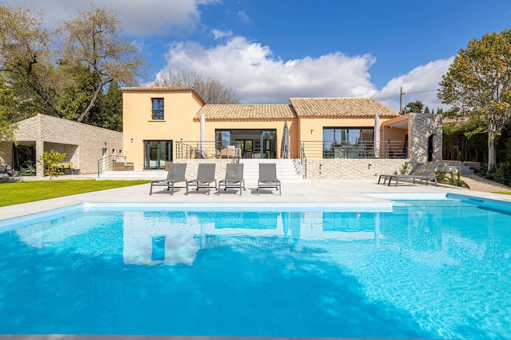 Villa Moderne Avec Piscine Et Jardin - Mougins